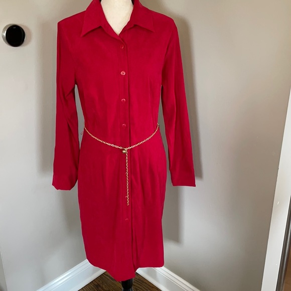 Betsy's Things Dresses & Skirts - Betsy's Things vintage dress with chain belt
